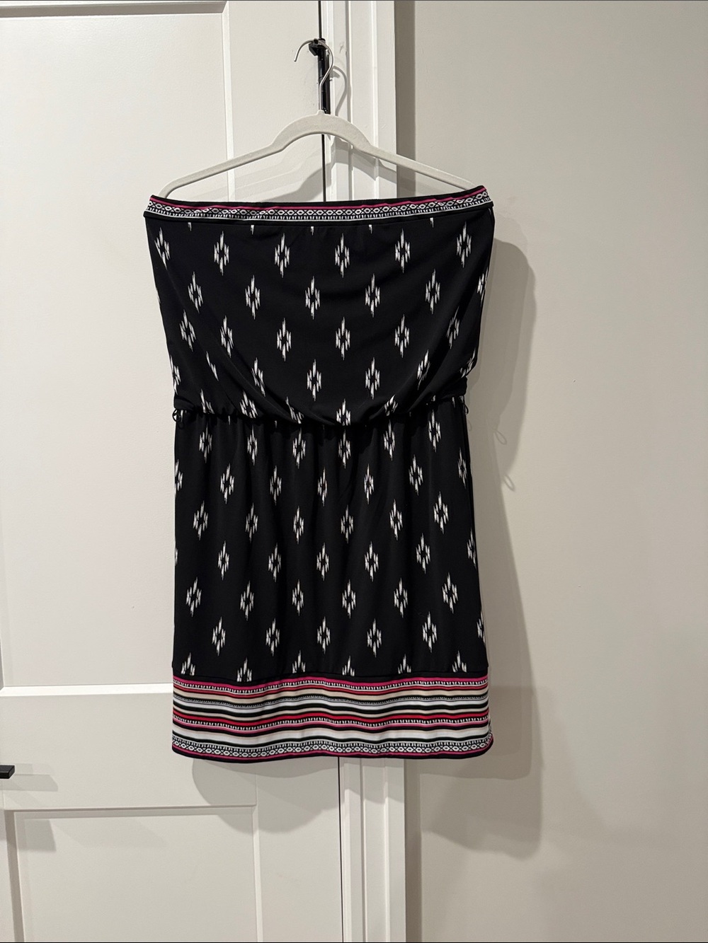 White House Black Market Black Strapless Dress with White Ikat and Pink Trim